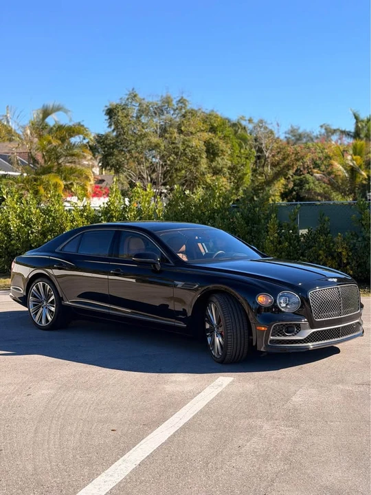 2024 Bentley Continental Flying Spur - Image 2 of 15