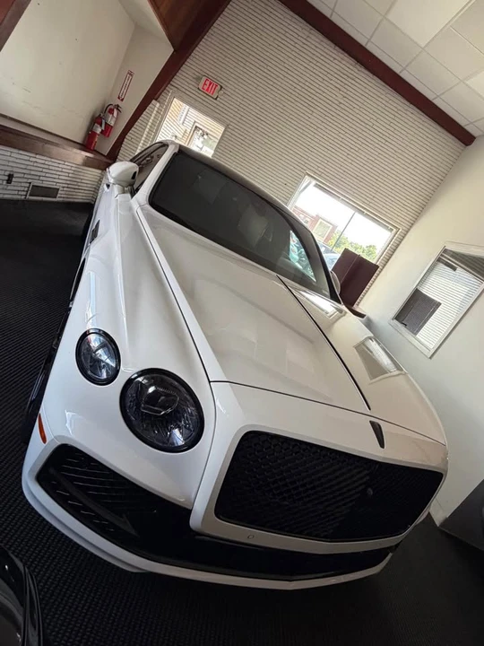 2024 Bentley Continental Flying Spur - Image 2 of 2
