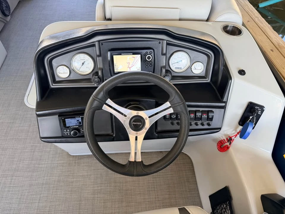 2024 Bentley - Image 9 of 15