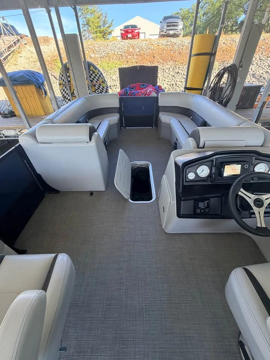 2024 Bentley - Image 6 of 15