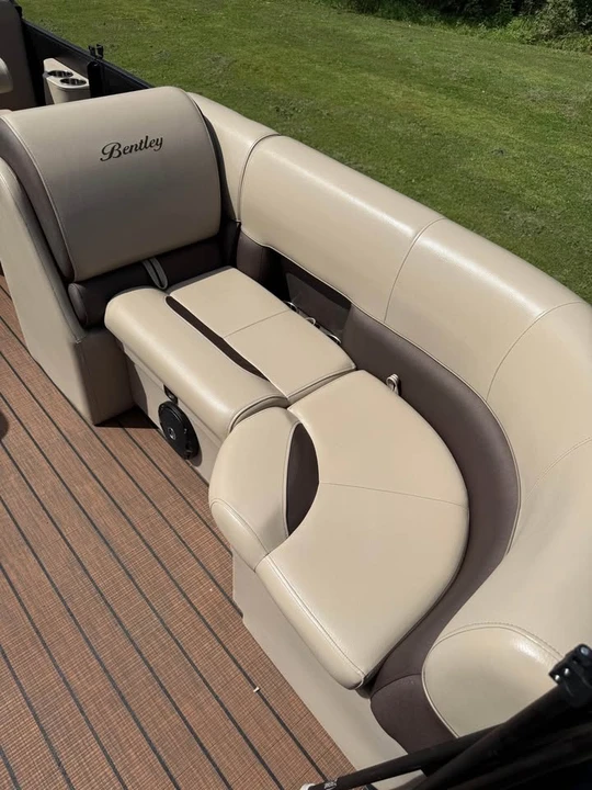 2024 Bentley - Image 4 of 19