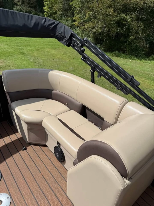 2024 Bentley - Image 7 of 19