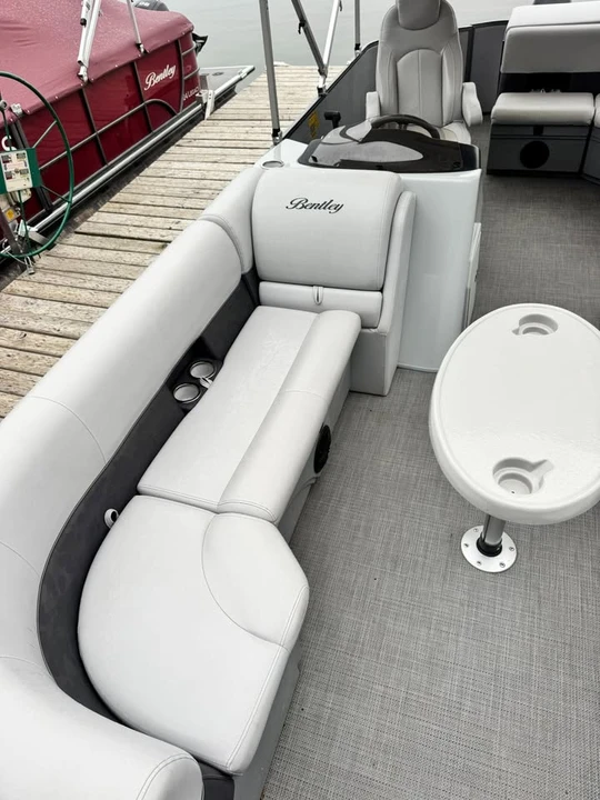 2024 Bentley - Image 7 of 8