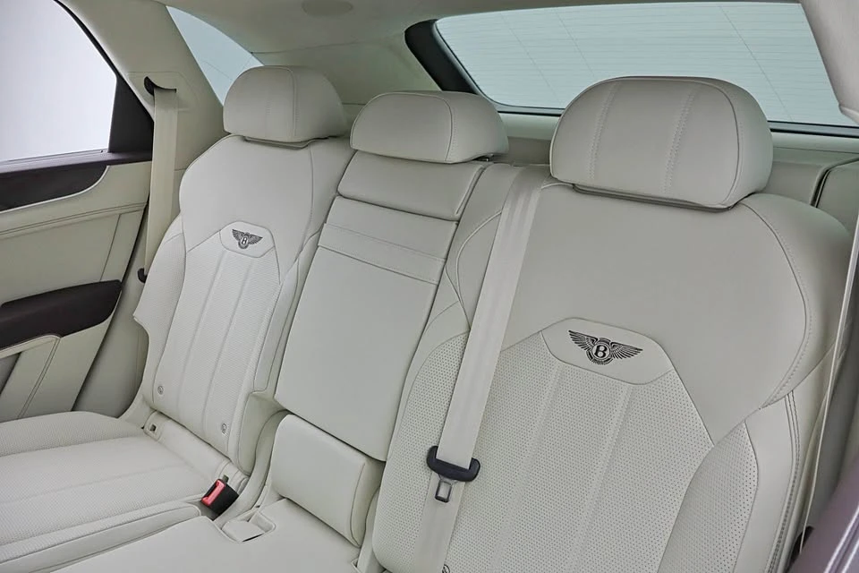 2024 Bentley Bentayga - Image 20 of 20