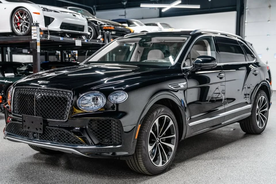 2024 Bentley Bentayga - Image 4 of 19