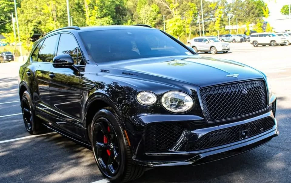 2024 Bentley Bentayga - Image 2 of 11