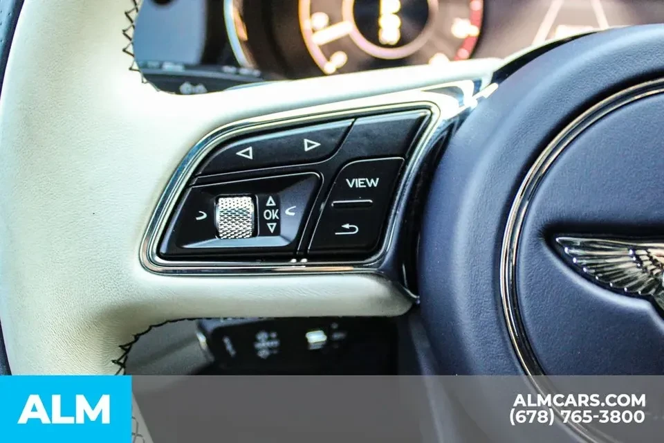 2024 Bentley Bentayga - Image 9 of 14