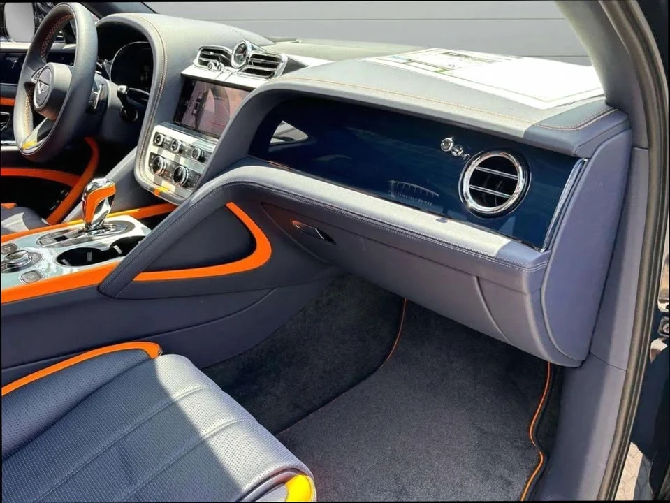 2024 Bentley Bentayga - Image 2 of 20