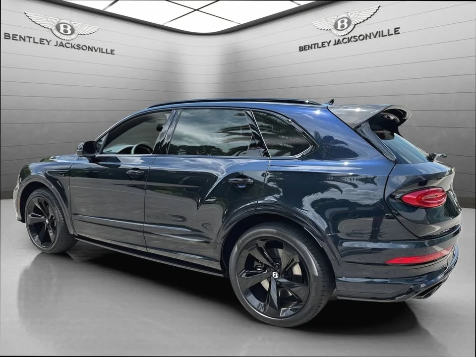 2024 Bentley Bentayga - Image 17 of 20