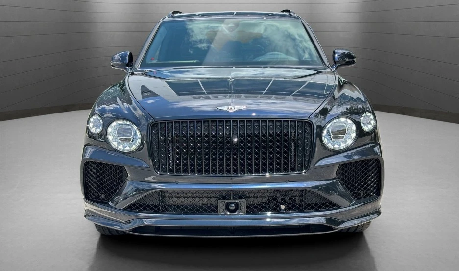 2024 Bentley Bentayga - Image 2 of 12