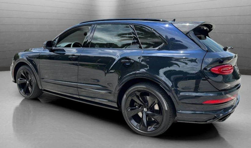 2024 Bentley Bentayga - Image 4 of 12