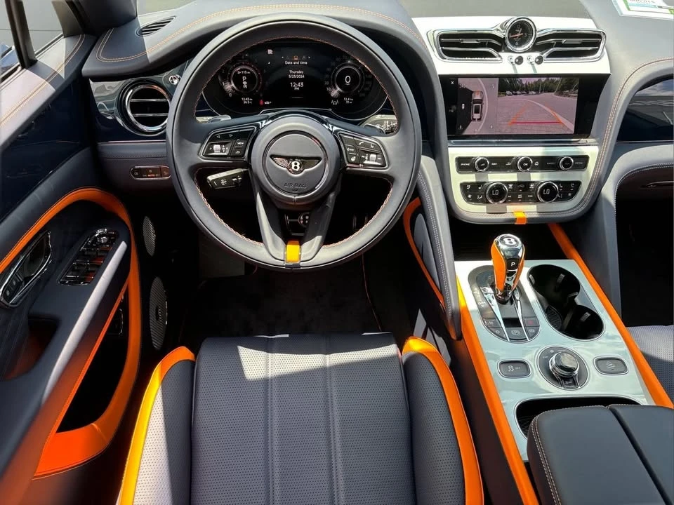 2024 Bentley Bentayga - Image 9 of 12