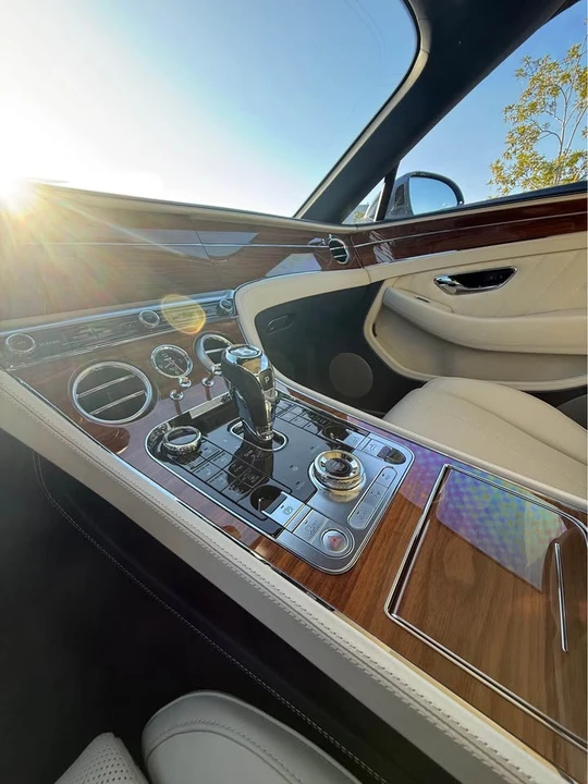 2024 Bentley Continental GTC - Image 20 of 21