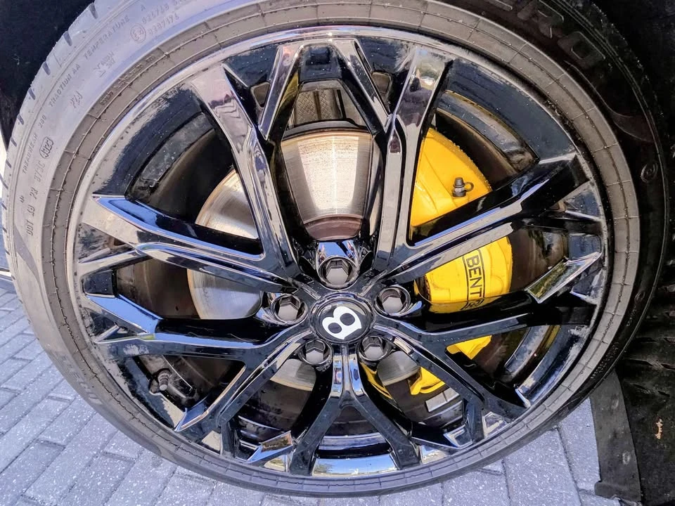 2024 Bentley Continental GT Speed 3rd Gen - Image 5 of 14
