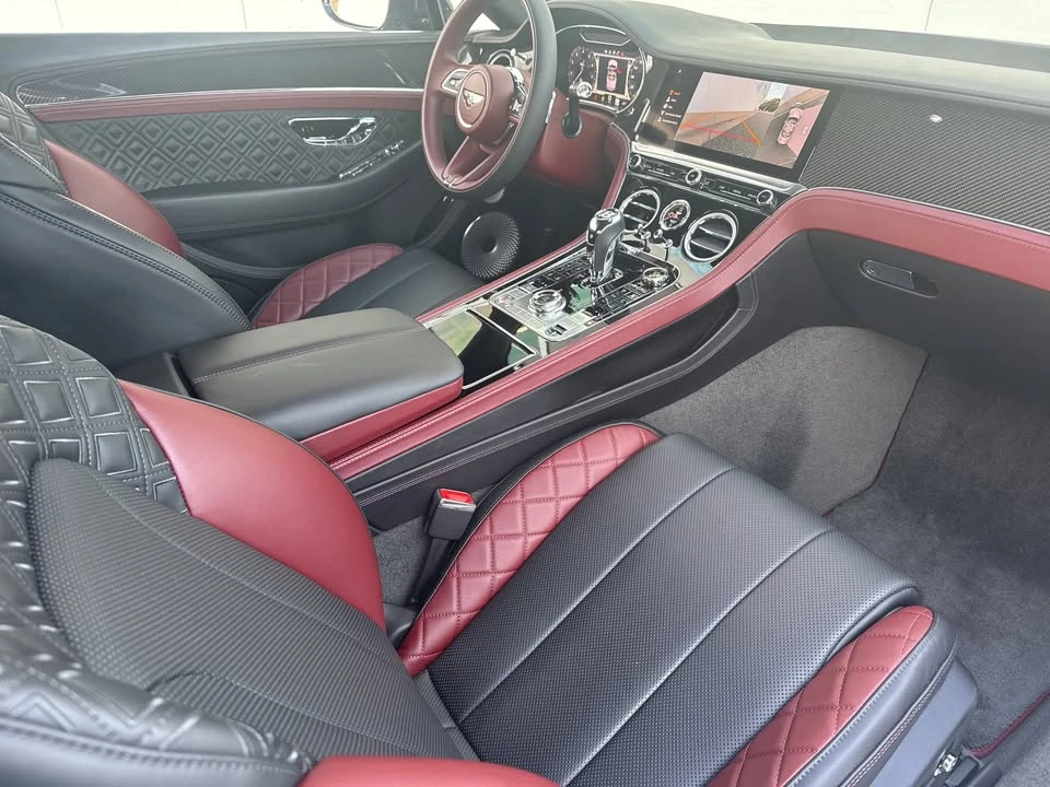2024 Bentley Continental GT 3rd Gen - Image 7 of 8