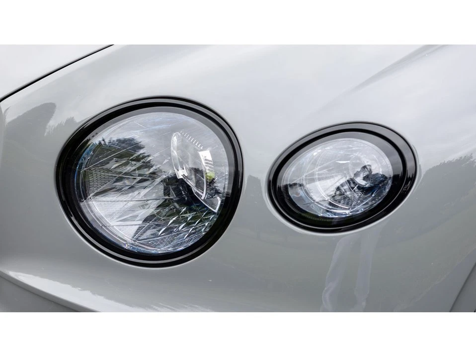 2024 Bentley Continental GTC - Image 19 of 20