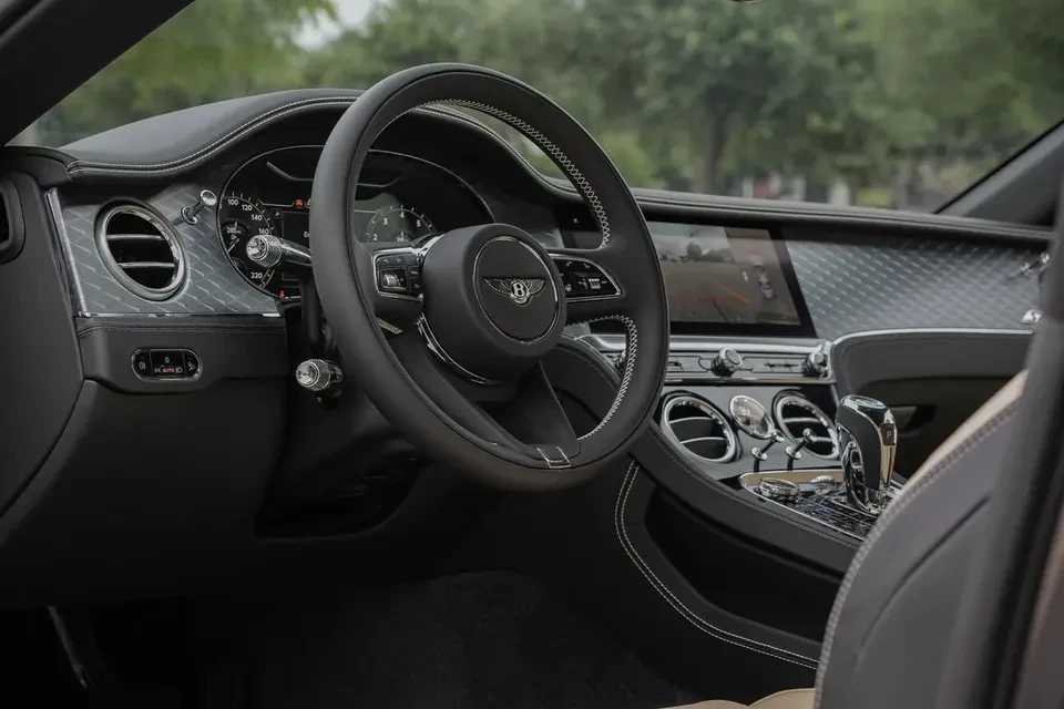 2024 Bentley Continental GTC - Image 19 of 20