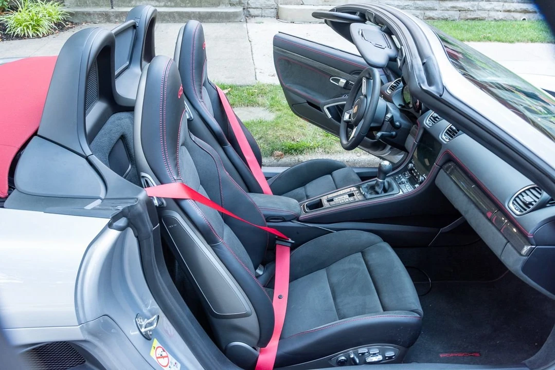 2024 Porsche 718 Boxster GTS 4.0 - Image 6 of 10