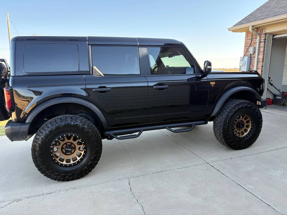 2024 Ford Bronco 6th Gen - Image 2 of 15