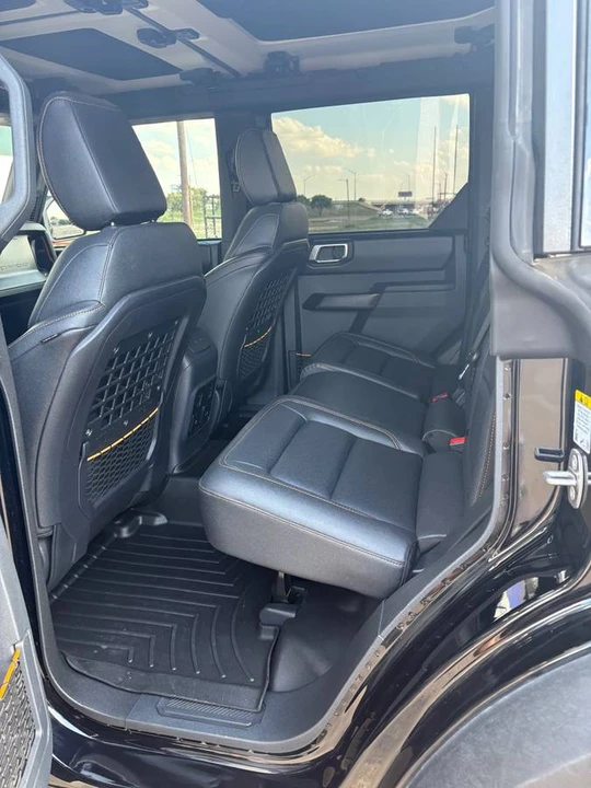 2024 Ford Bronco 6th Gen - Image 14 of 15