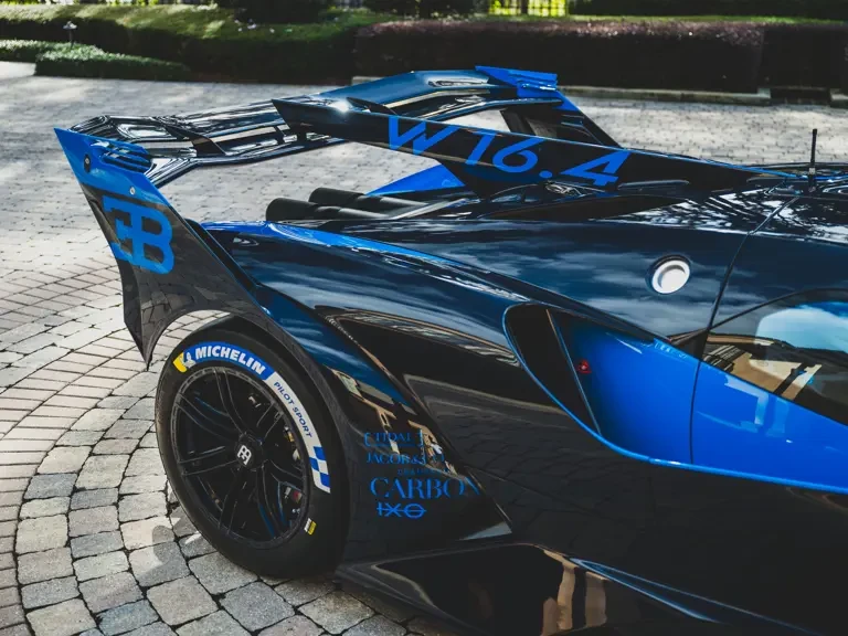 2024 Bugatti Bolide - Image 19 of 31