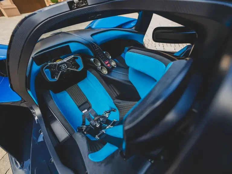 2024 Bugatti Bolide - Image 4 of 31