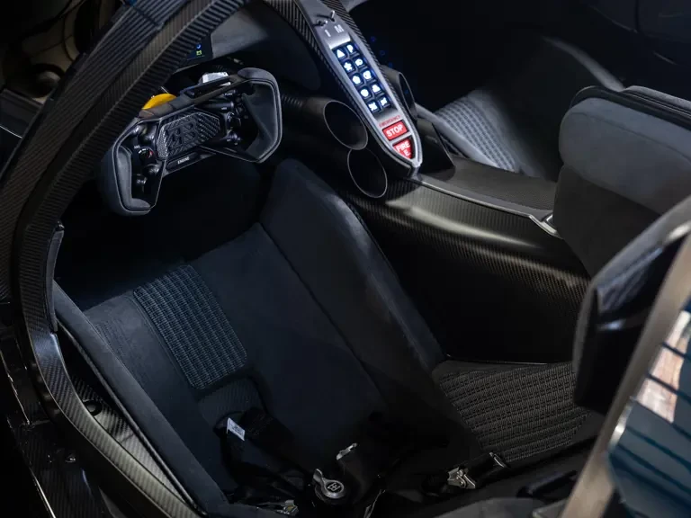 2024 Bugatti Bolide - Image 4 of 31