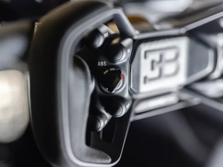 2024 Bugatti Bolide - Image 25 of 31