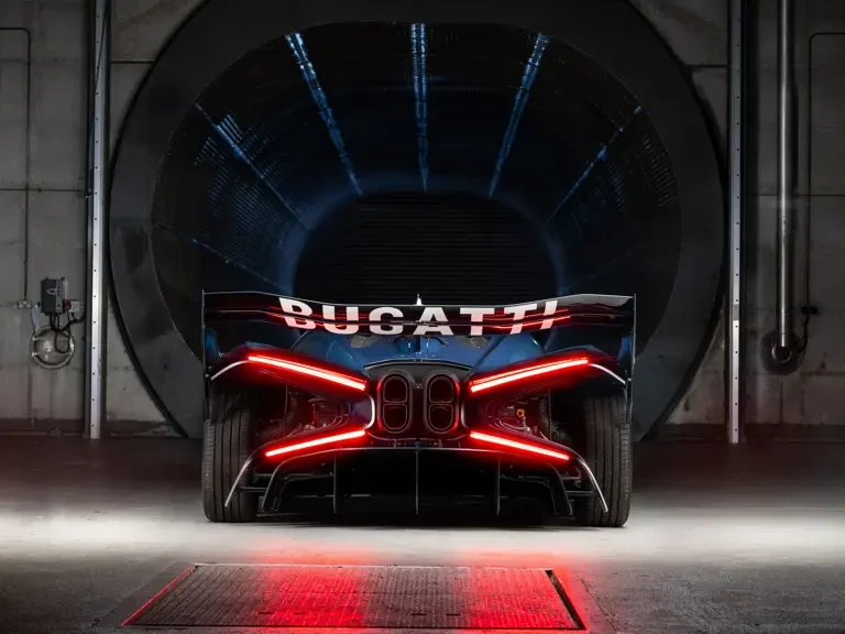 2024 Bugatti Bolide - Image 8 of 31