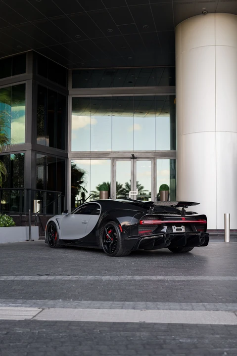 2024 Bugatti Chiron Super Sport - Image 12 of 31