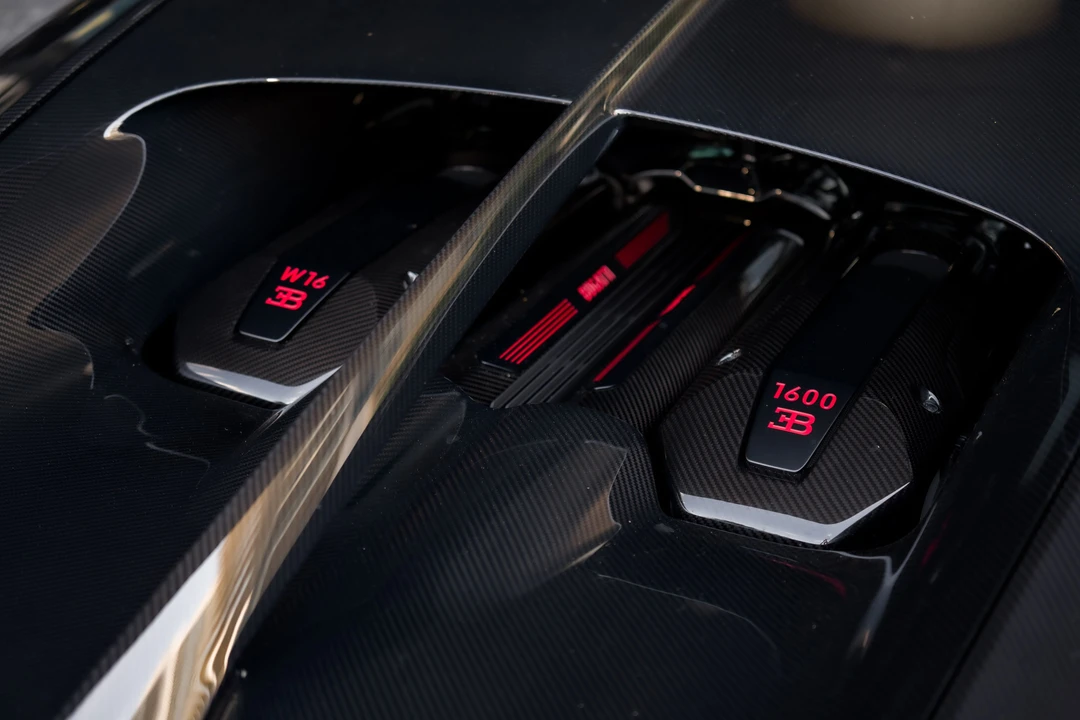 2024 Bugatti Chiron Super Sport - Image 6 of 31