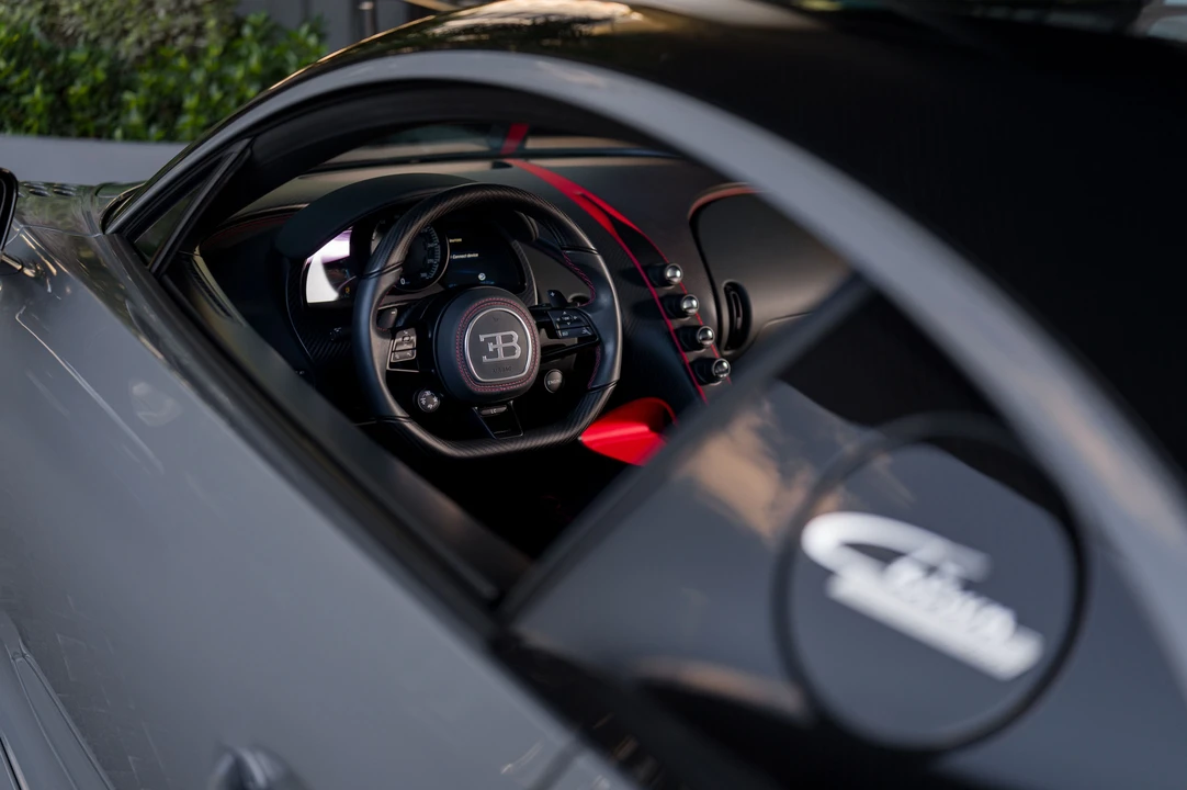 2024 Bugatti Chiron Super Sport - Image 9 of 31
