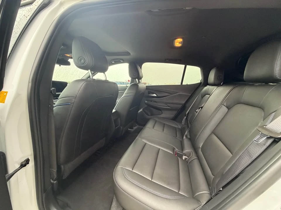 2024 Buick Envision - Image 11 of 15