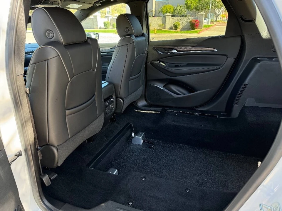 2024 Buick Enclave - Image 11 of 16