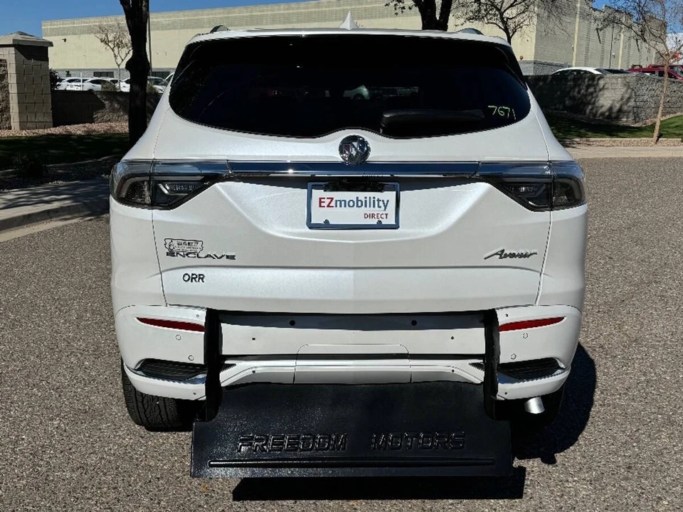 2024 Buick Enclave - Image 3 of 16