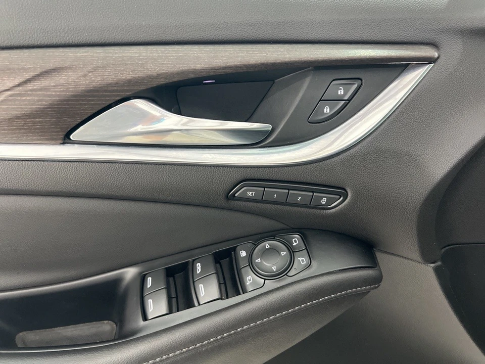 2024 Buick Enclave - Image 19 of 21