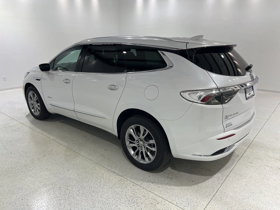 2024 Buick Enclave - Image 3 of 12