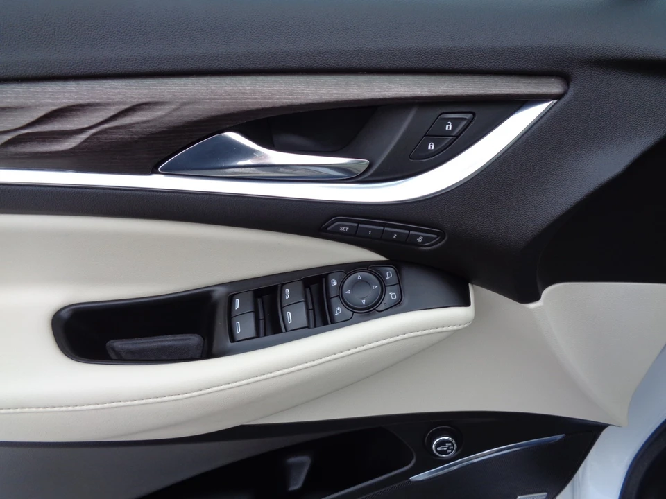2024 Buick Enclave - Image 16 of 21
