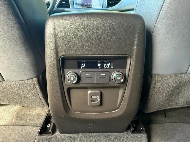 2024 Buick Enclave - Image 18 of 21