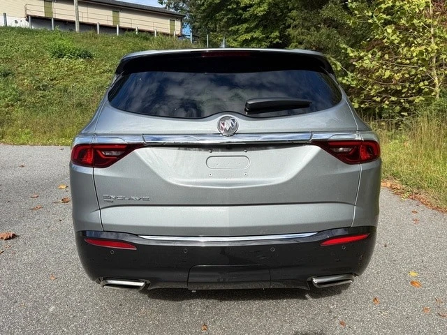 2024 Buick Enclave - Image 7 of 12