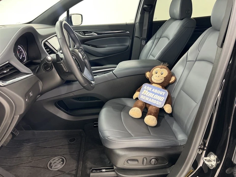 2024 Buick Enclave - Image 17 of 21