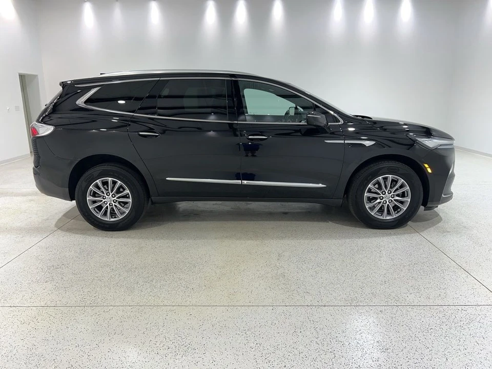 2024 Buick Enclave - Image 6 of 21