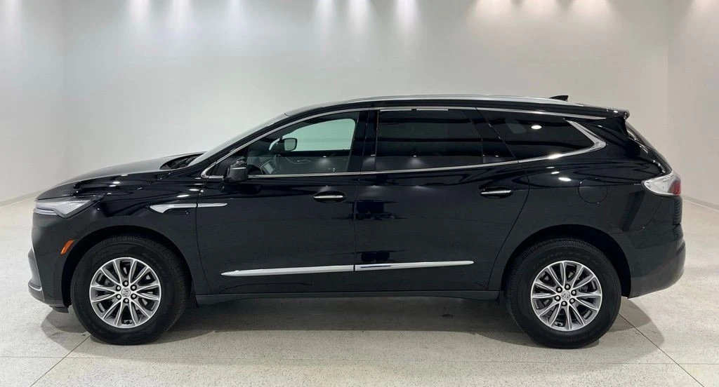 2024 Buick Enclave - Image 2 of 21
