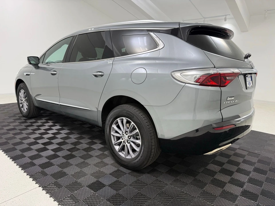 2024 Buick Enclave - Image 5 of 21