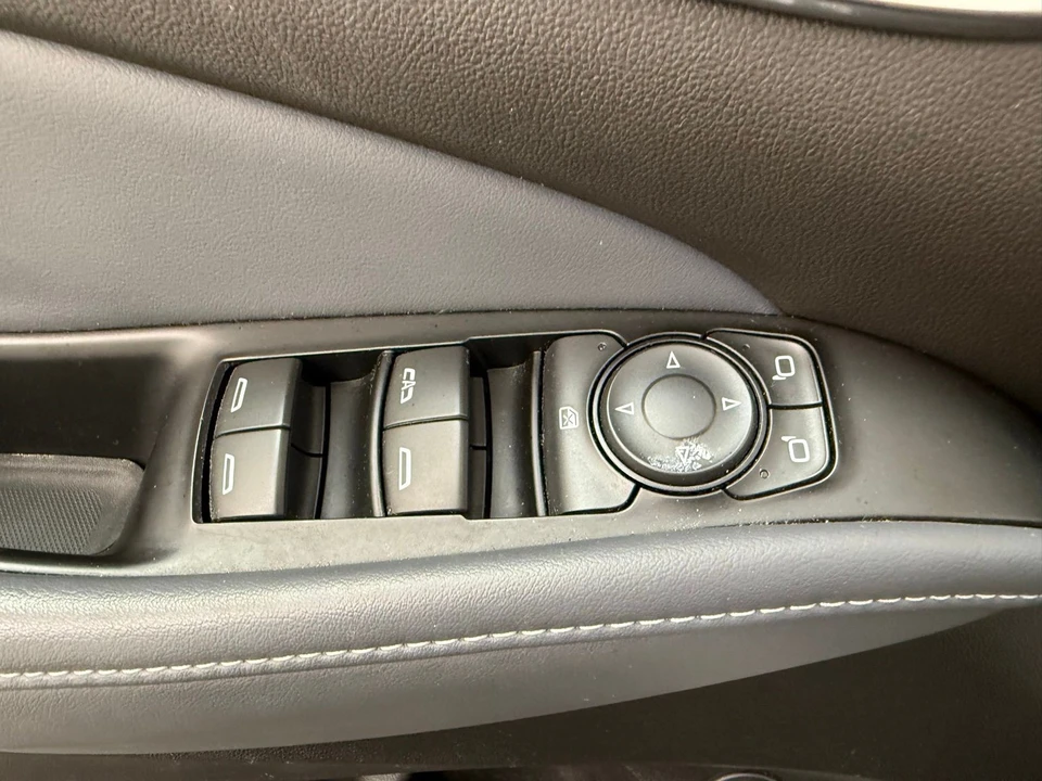 2024 Buick Enclave - Image 11 of 21