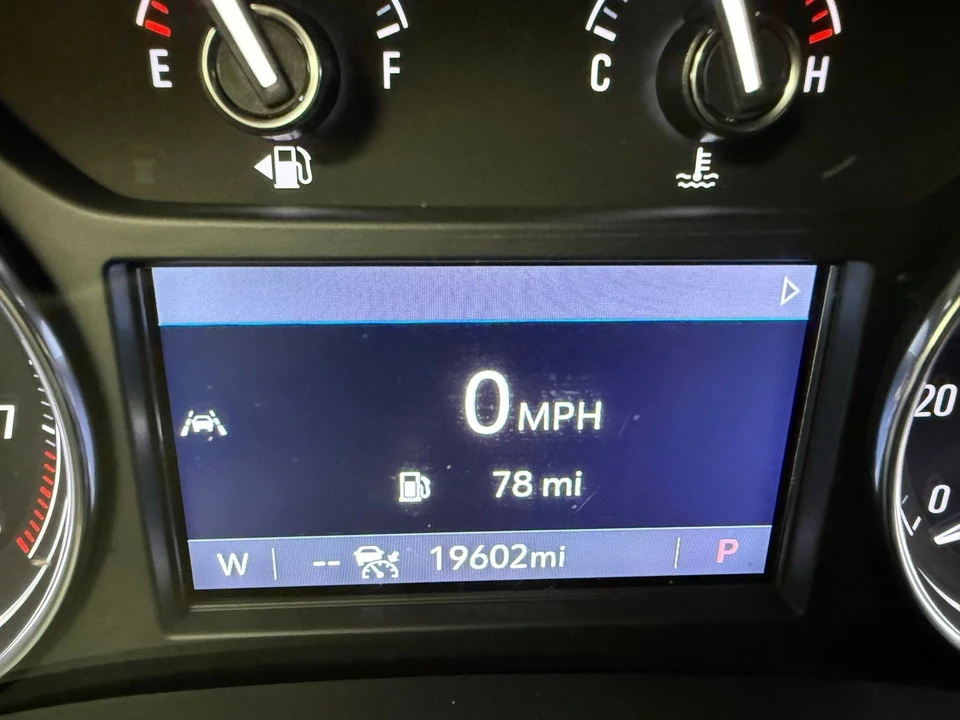 2024 Buick Enclave - Image 16 of 21