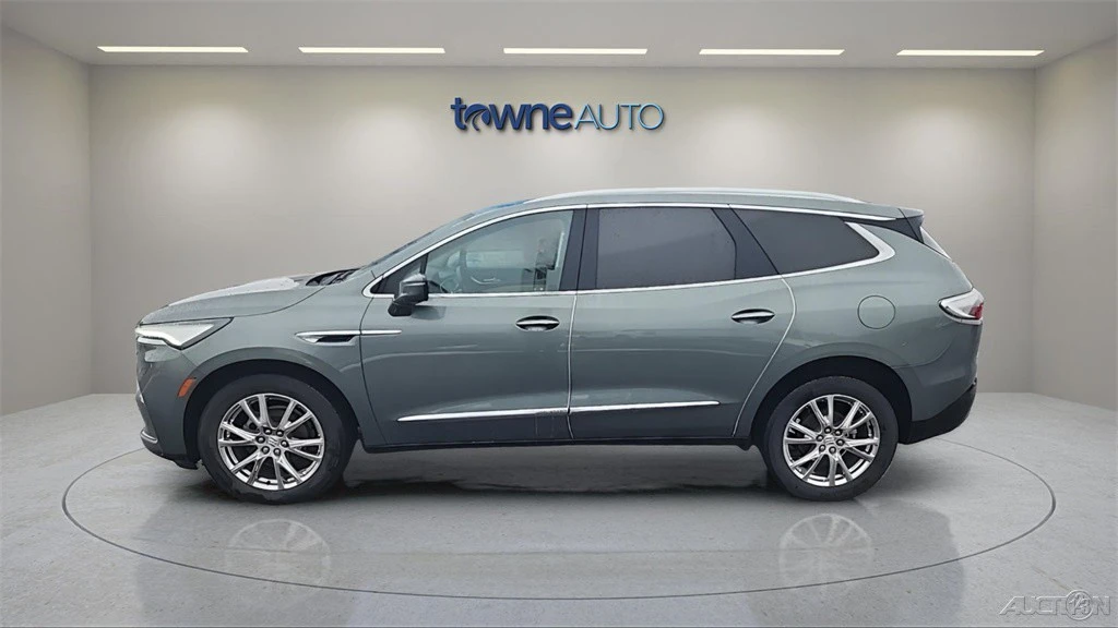 2024 Buick Enclave - Image 2 of 21