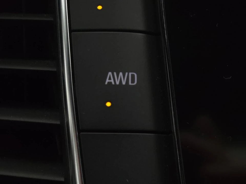 2024 Buick Enclave - Image 7 of 12