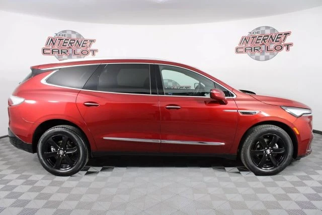 2024 Buick Enclave - Image 8 of 12