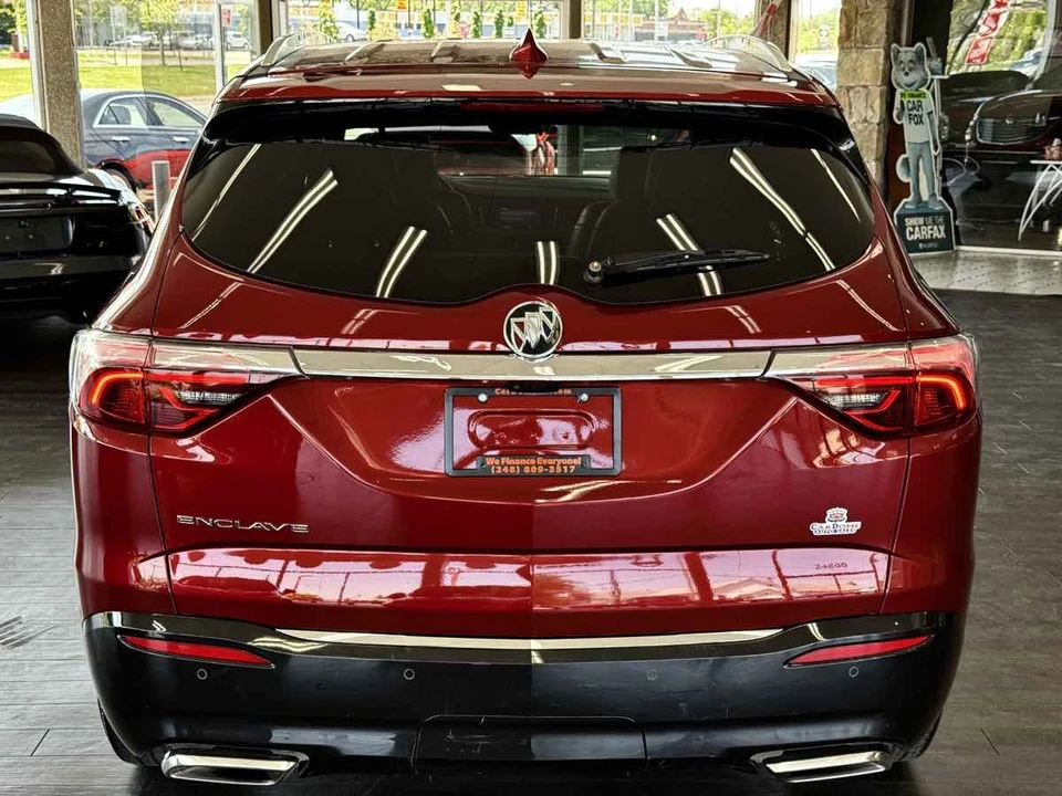 2024 Buick Enclave - Image 17 of 21